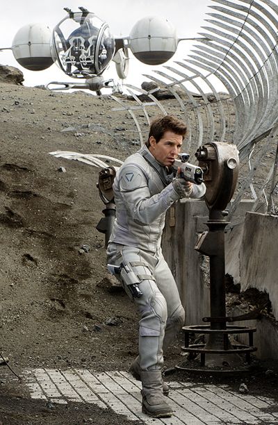 Η νέα ταινία του Tom Cruise μάς πηγαίνει στο διάστημα