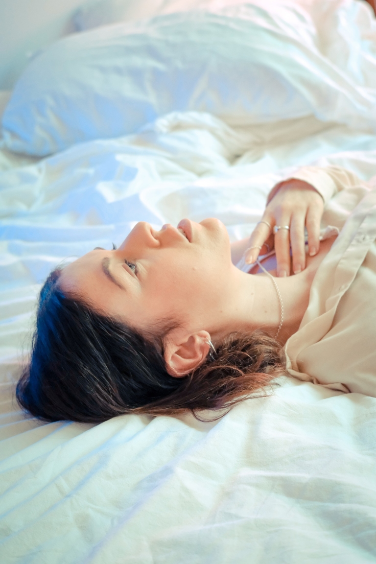 Ο ύπνος και το άγχος είναι άμεσα συνδεδεμένα αλλά υπάρχουν κάποιοι τρόποι για κοιμάσαι πιο ήσυχα