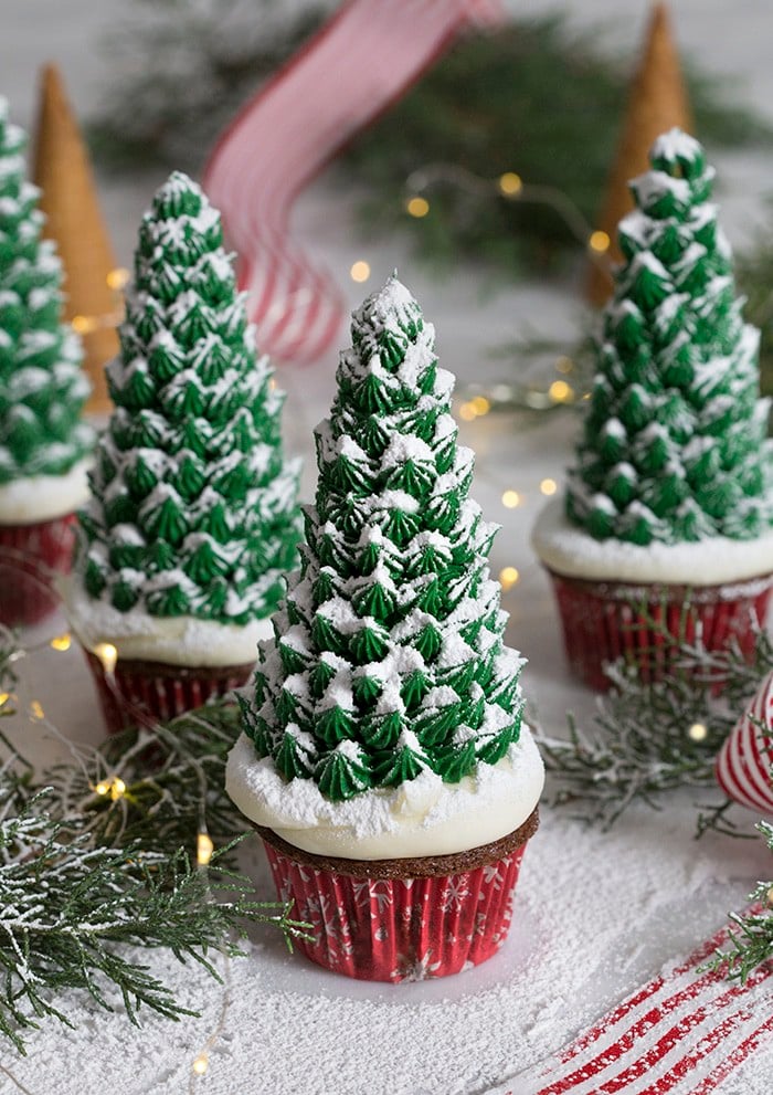 Φτιάξε cupcakes σαν αληθινά χριστουγεννιάτικα δέντρα