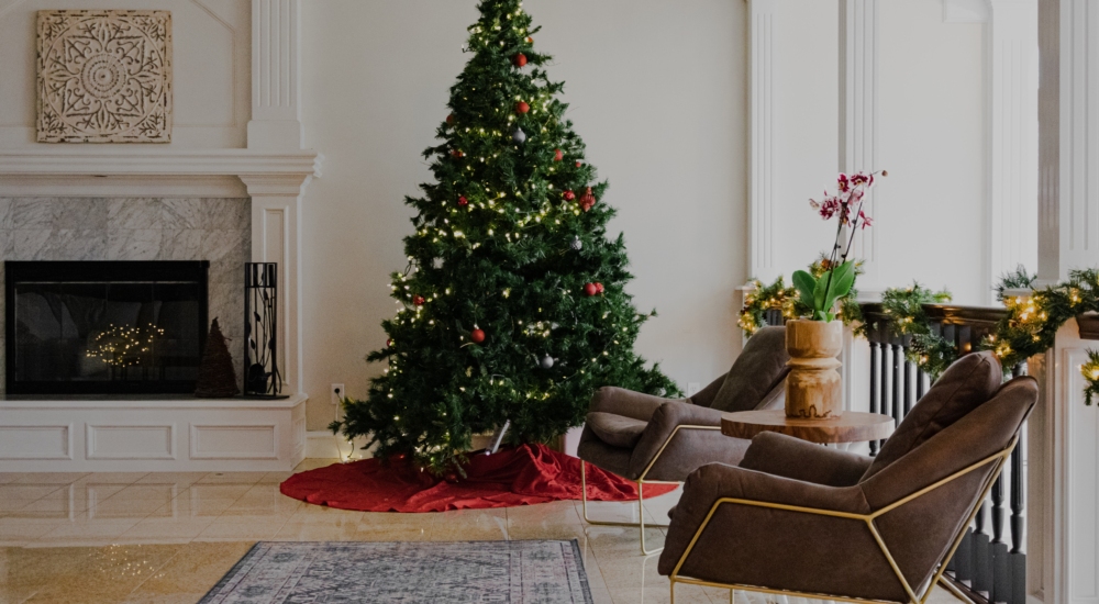 Πώς να επιλέξεις τους σωστούς χρωματικούς συνδυασμούς για το χριστουγεννιάτικο δέντρο σου