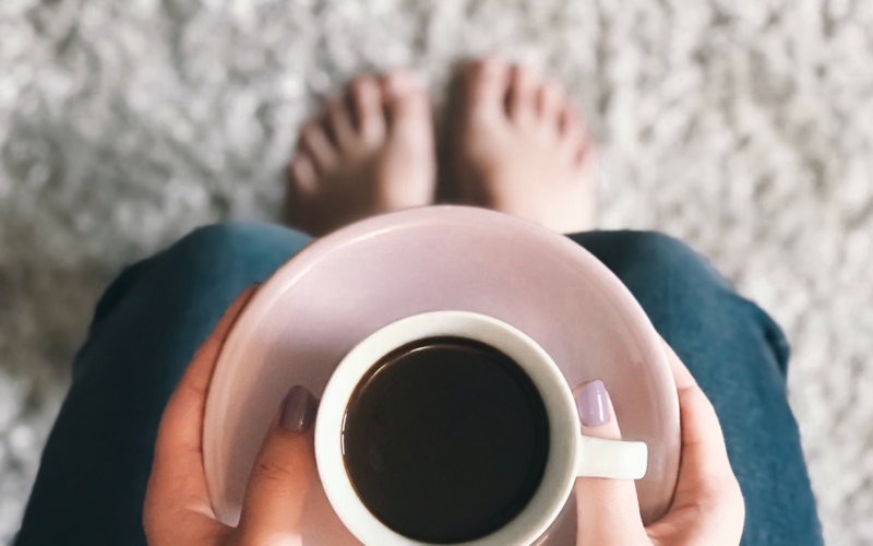 Ο καφές με λεβάντα είναι το νέο πρωινό ρόφημα που δεν ήξερες ούτε εσύ ότι χρειάζεσαι