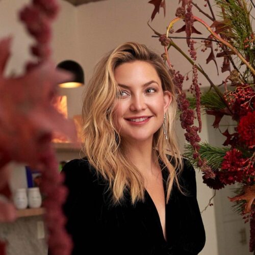 Η Kate Hudson εξυμνεί την Ελλάδα νοσταλγώντας την πρώτη ημέρα γυρισμάτων του «Glass Onion»