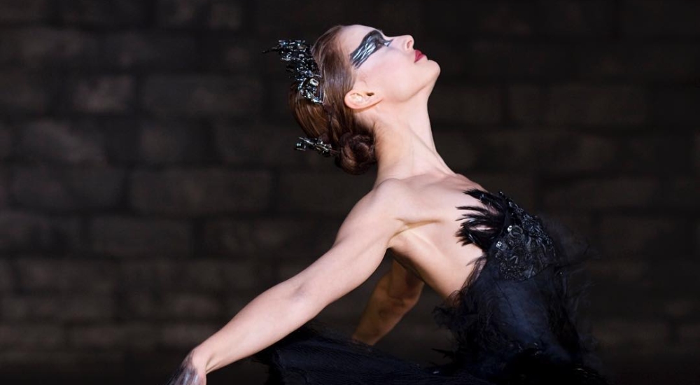 Ο Darren Aronofsky ετοιμάζεται να ανεβάσει το «Black Swan» σε μιούζικαλ