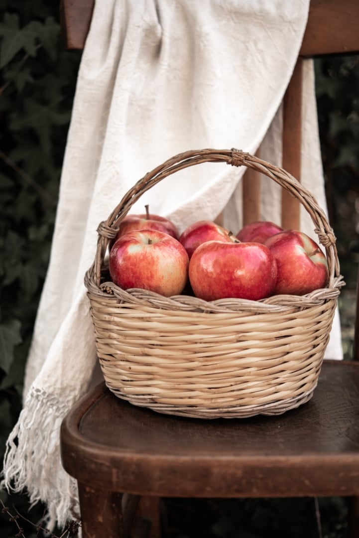 Ένα μήλο την ημέρα τον γιατρό τον κάνει πέρα- Πόσα οφέλη προσφέρει στην υγεία