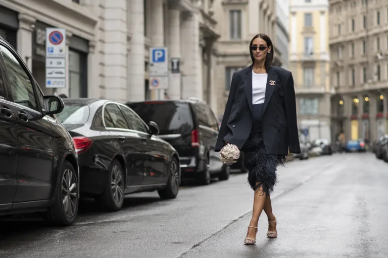 Τι να φορέσω; 3 look για το σημερινό X-mas Eve Party