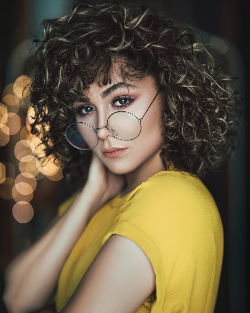 Όλα όσα πρέπει να ξέρεις για την Curly Girl Method ακόμη κι αν δεν είσαι σγουρομάλλα