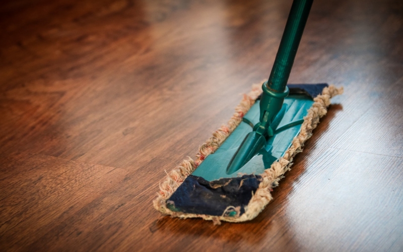 Οι καλύτερες συμβουλές για να καθαρίζεις το σπίτι που θα ευχόσουν να ήξερες νωρίτερα