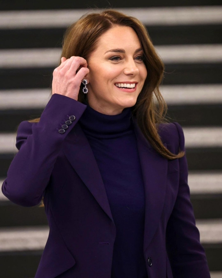 Τα διακριτικά σκουλαρίκια της πριγκίπισσας Diana που έχουν γίνει λατρεία της Kate Middleton