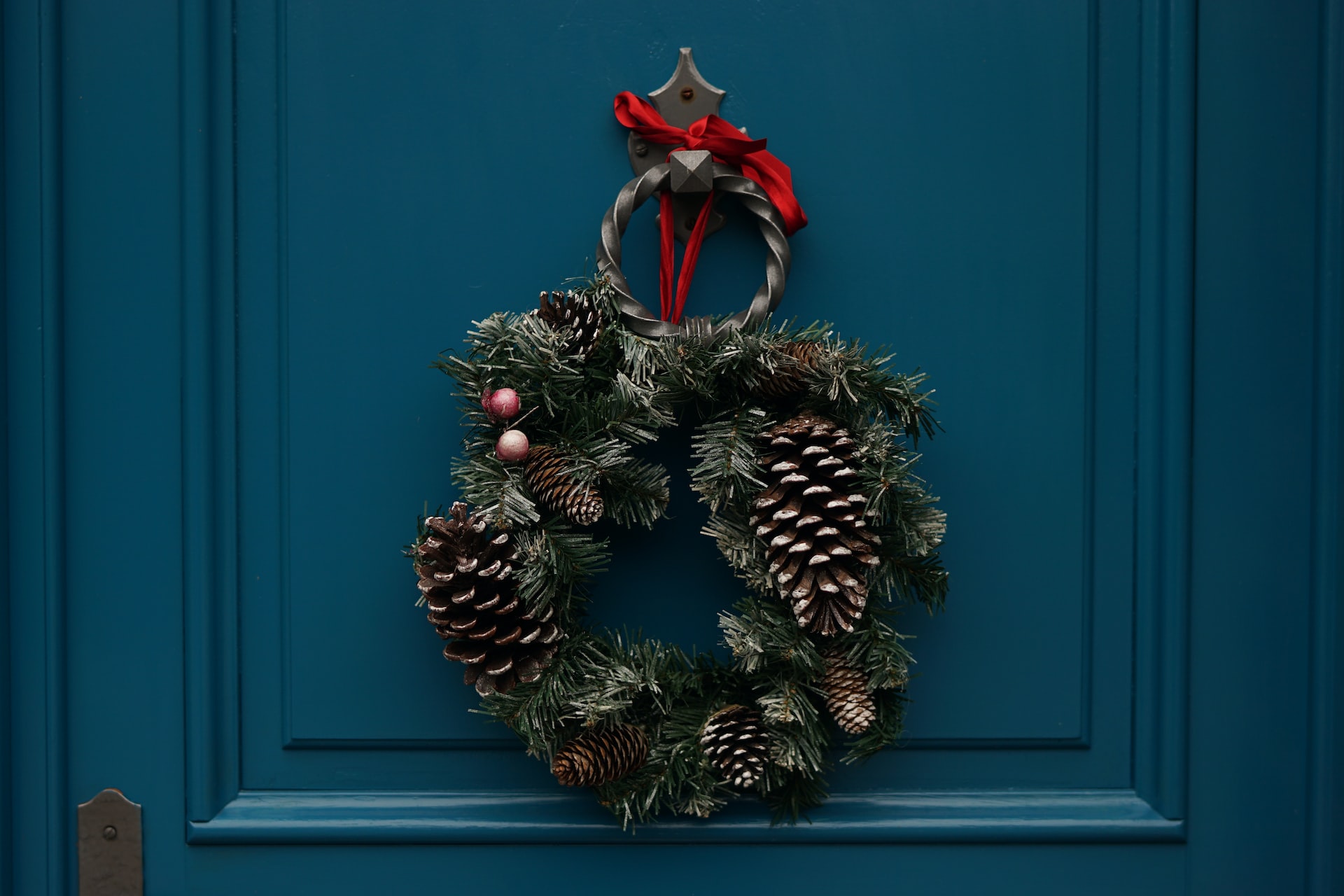 Έχεις βαρεθεί την παραδοσιακή διακόσμηση Χριστουγέννων; Άλλαξε το σπίτι σου με 5 απλούς τρόπους