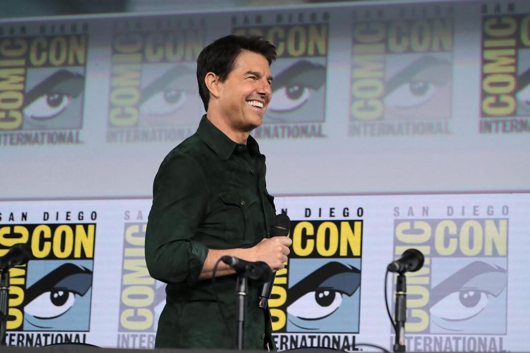 Το «ευχαριστώ» του Tom Cruise στους θαυμαστές του κάνοντας ελεύθερη πτώση