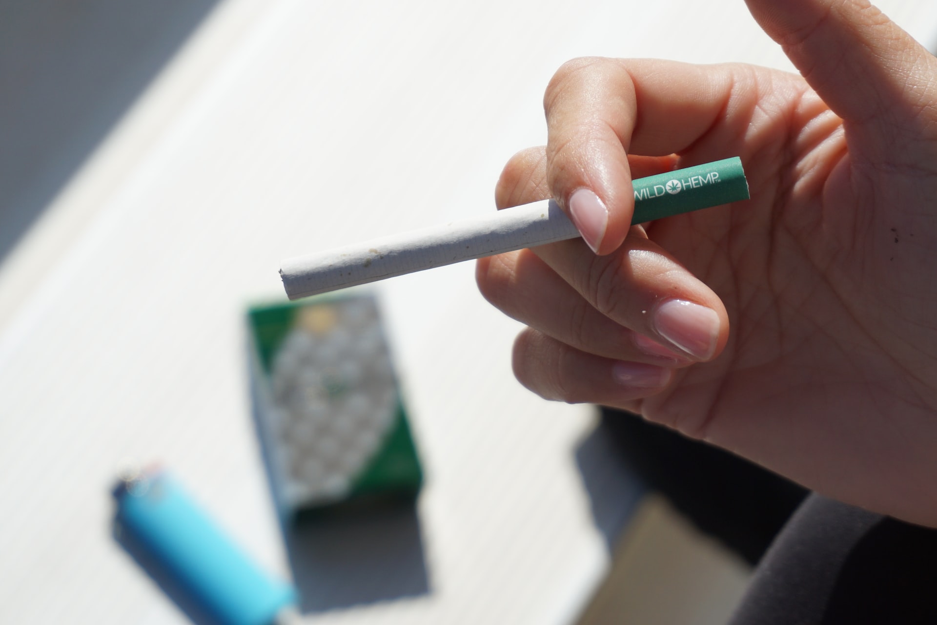 Η Νέα Ζηλανδία ψηφίζει νόμο που απαγορεύει τα τσιγάρα για τις μελλοντικές γενιές