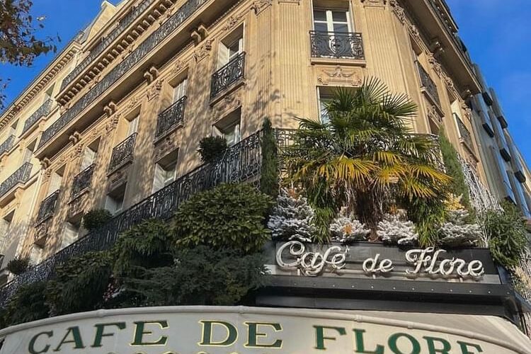 Tο Café de Flore Paris official