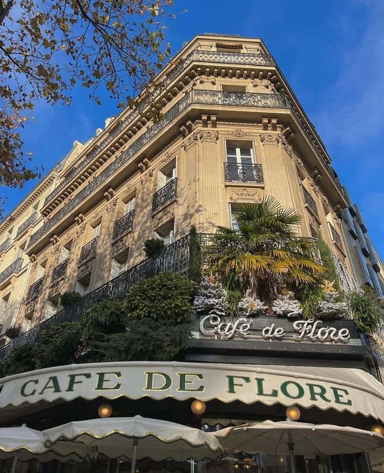 Tο Café de Flore Paris official
