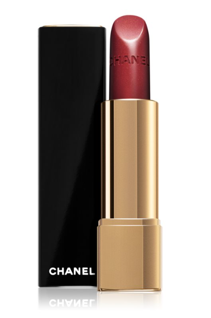 Long lasting lipstick: 5 κραγιόν που κρατούν τα χείλη σου εντυπωσιακά όλη μέρα