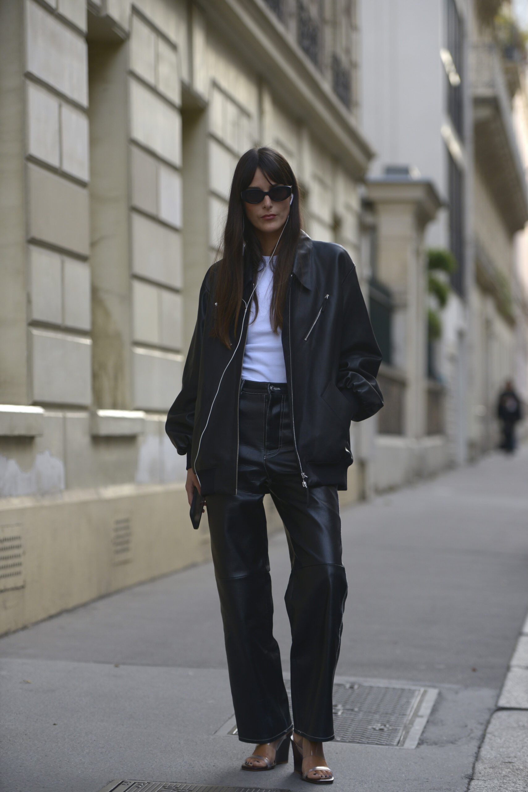 Vegan vs leather. Τι πρέπει να γνωρίζουμε αν πρόκειται να αγοράσουμε δερμάτινα.