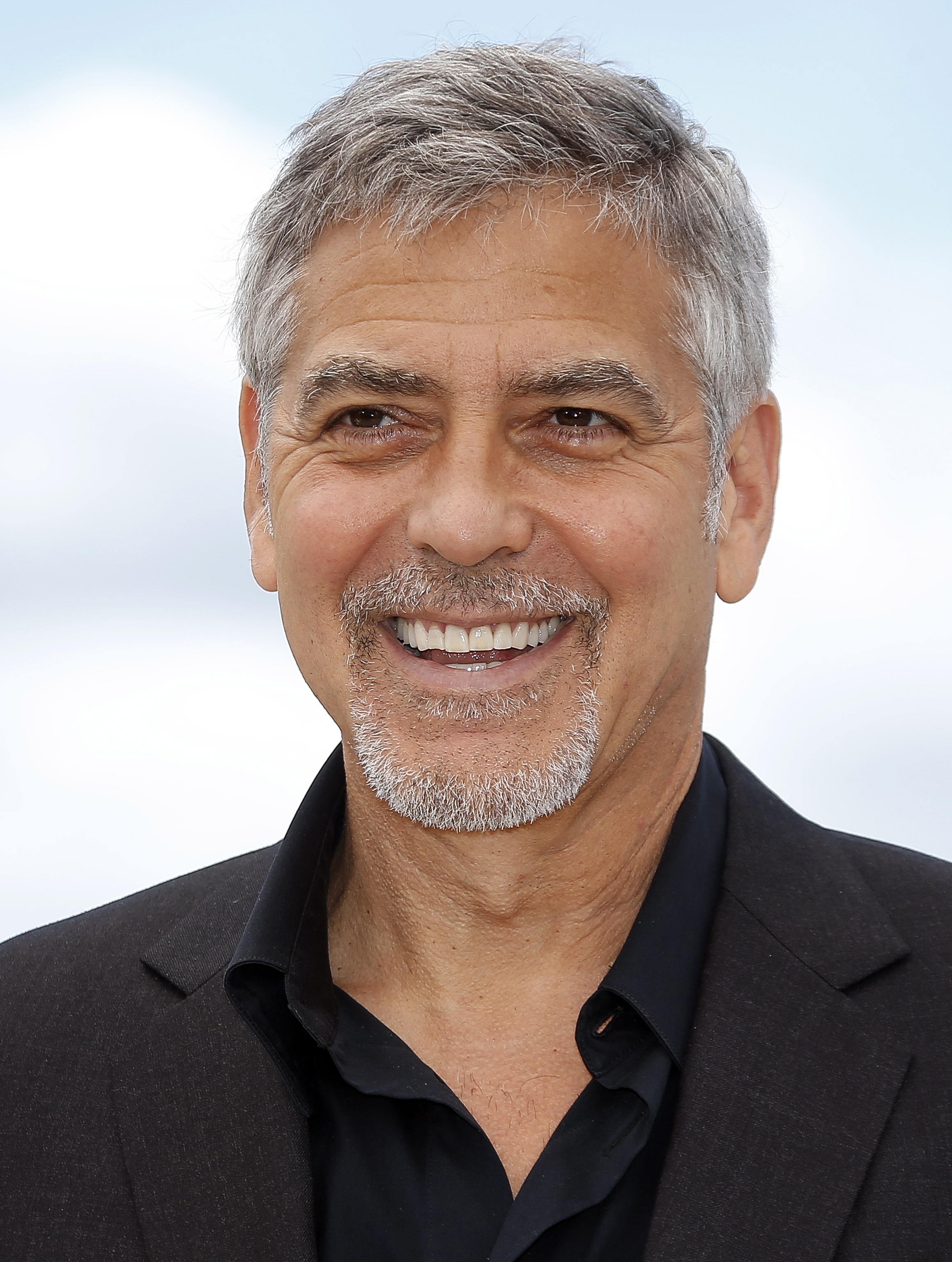 Ο George Clooney δώρισε 20.000 ευρώ σε πλημμυροπαθείς στη Γαλλία- Τι αποκάλυψε ο δήμαρχος