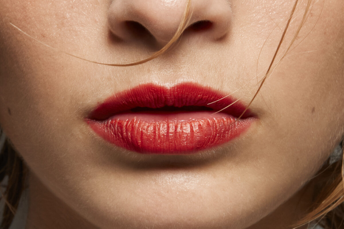 Κραγιόν Vs lip gloss VS lip tint Ανακάλυψε τις διαφορές και ποιο είναι το ιδανικό για σένα
