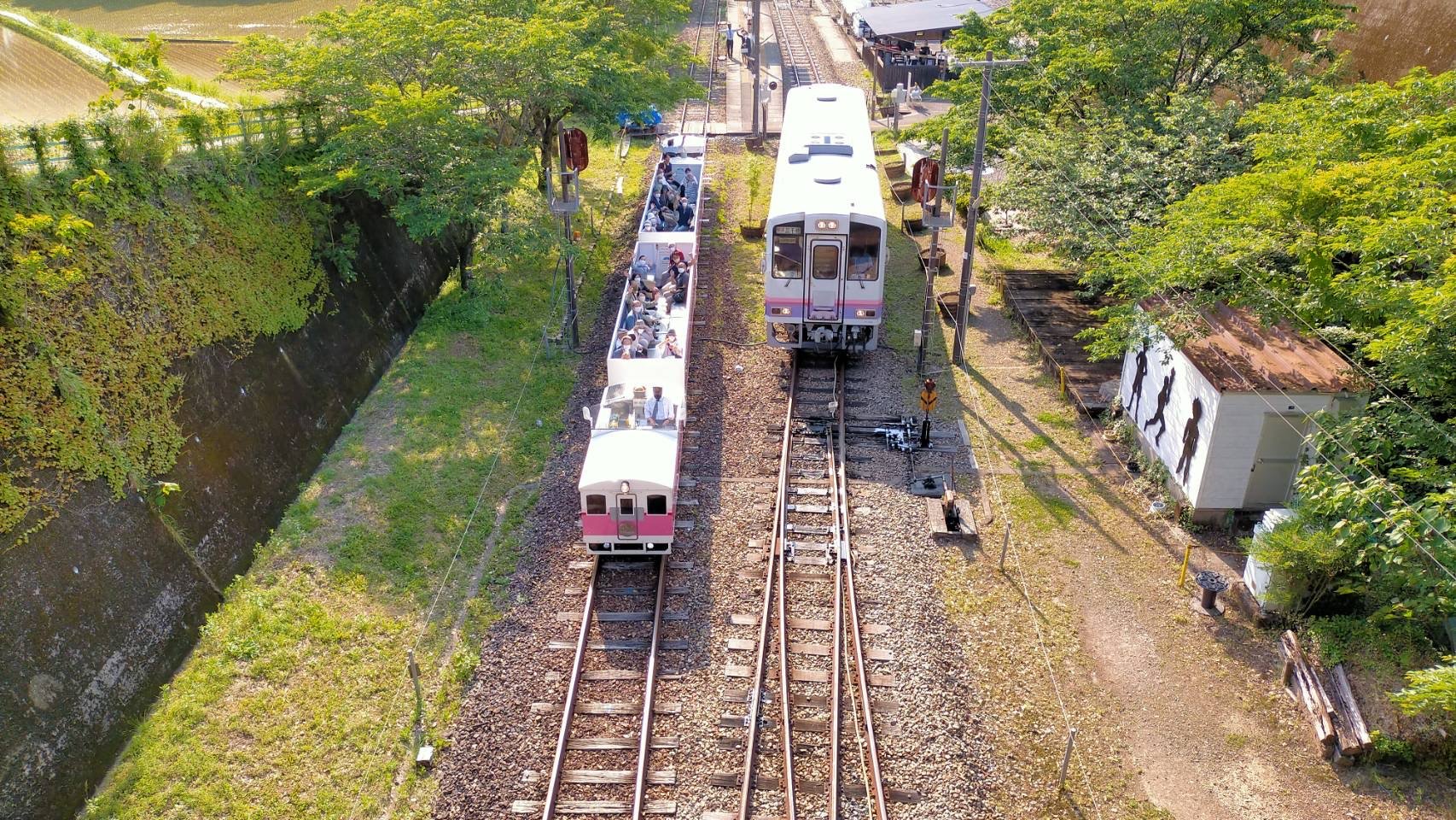 Το ιαπωνικό τρένο που δεν κινείται με συμβατικά καύσιμα αλλά με ζωμό ramen