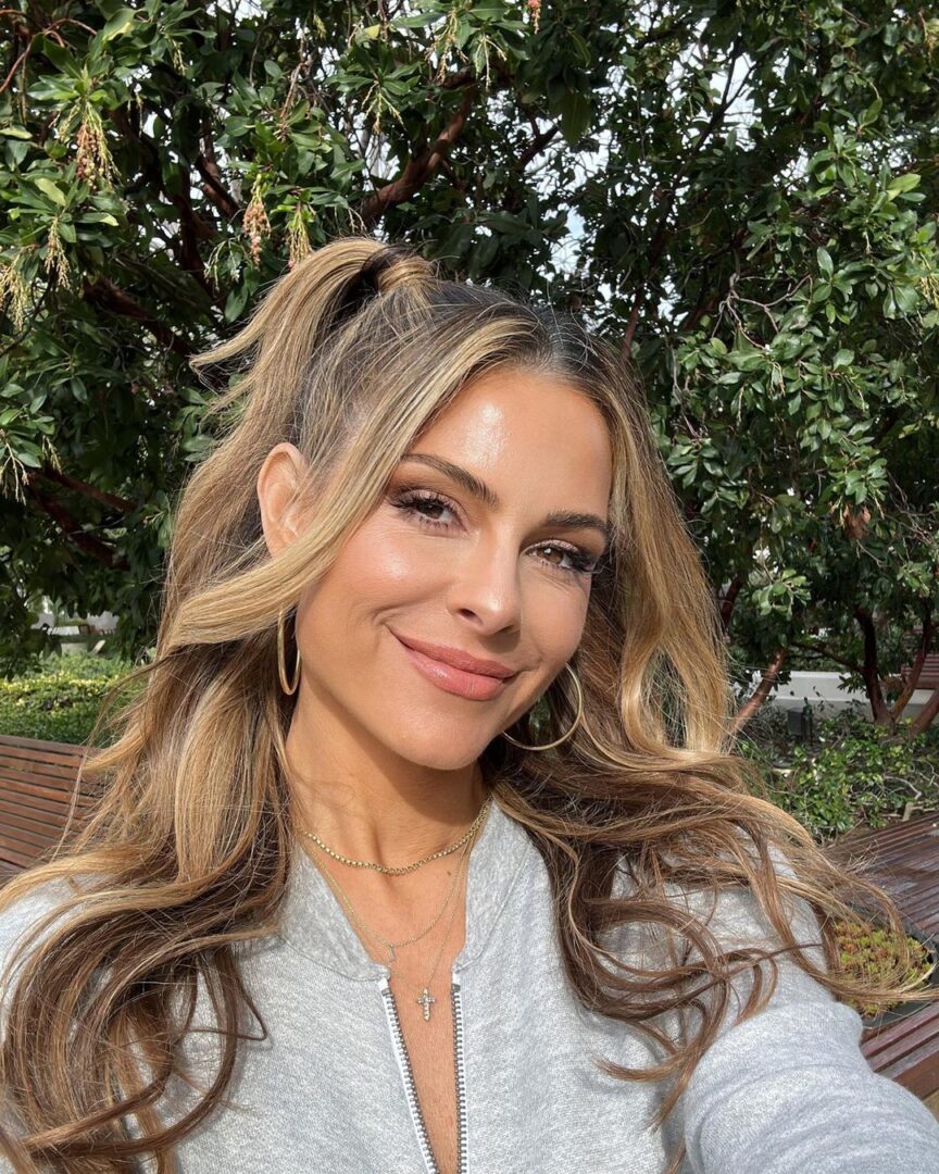 Η Maria Menounos αποκάλυψε το φύλο του πρώτου της παιδιού