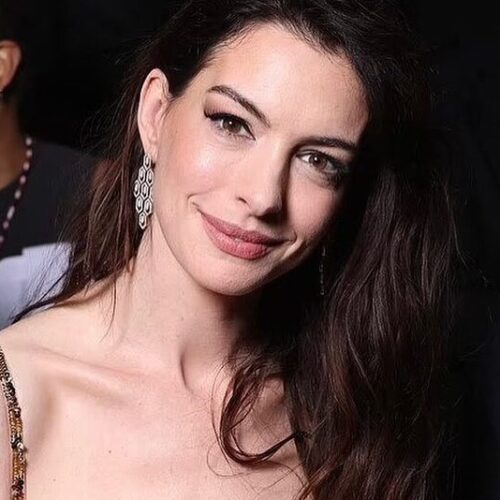 Οι Anne Hathaway & Michaela Coel θα πρωταγωνιστήσουν στο επικό pop μελόδραμα «Mother Mary»