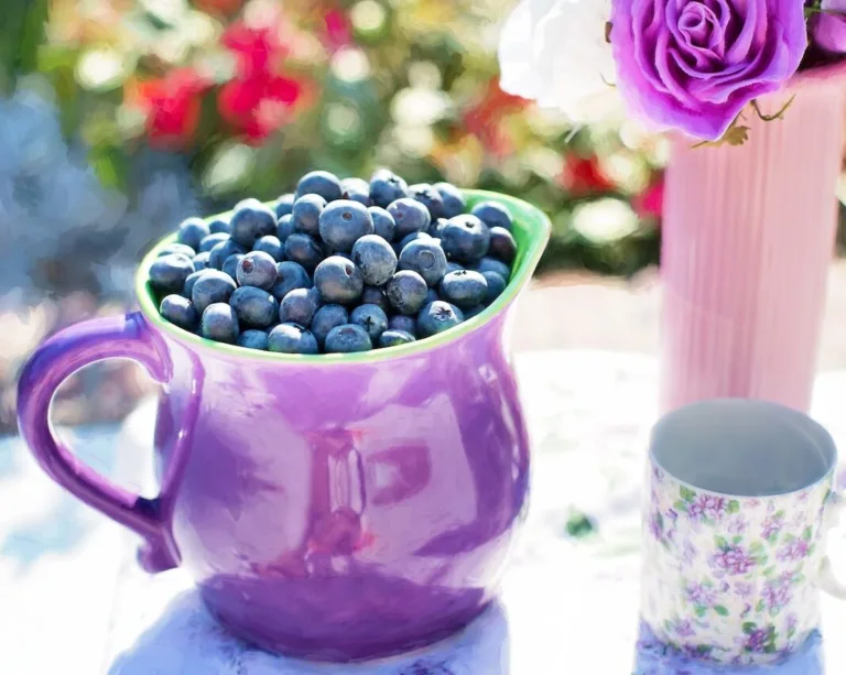 Αυτό είναι το σούπερ φρούτο που θα σε κάνει να κάψεις περισσότερο λίπος