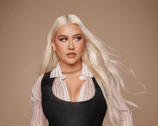 Η Christina Aguilera κυκλοφόρησε 4 γυναικεία προϊόντα σεξουαλικής ευεξίας