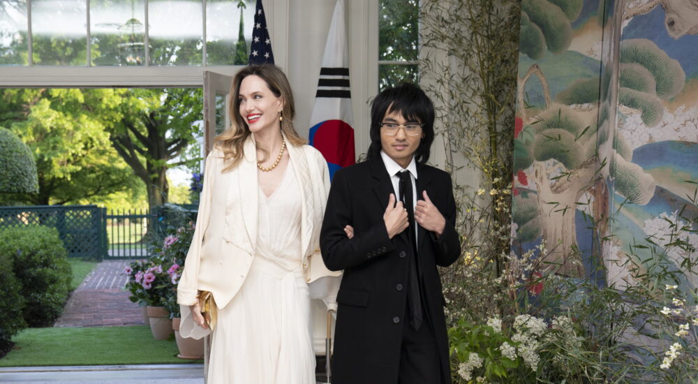 Η Angelina Jolie με τον Maddox Jolie-Pitt στον Λευκό Οίκο