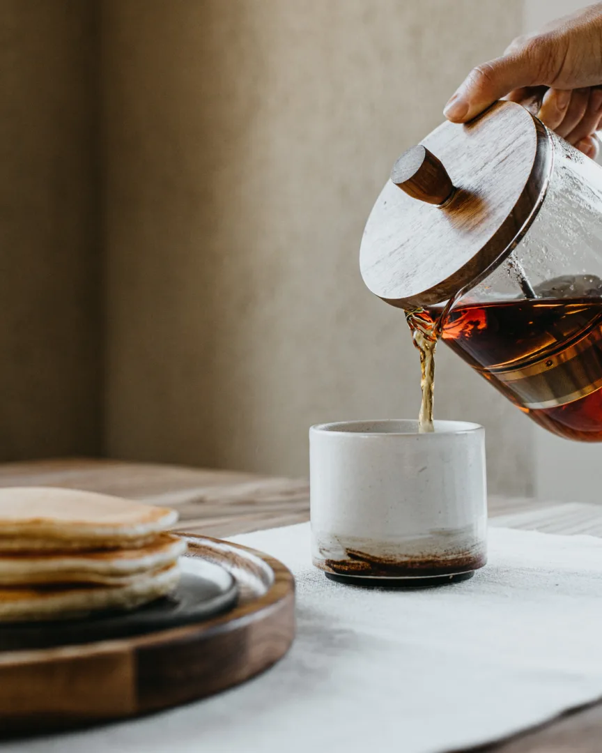 Decafeine ή κανονικός καφές; Ποια είναι τα οφέλη τους και ποιο είναι το καλύτερο για εσένα