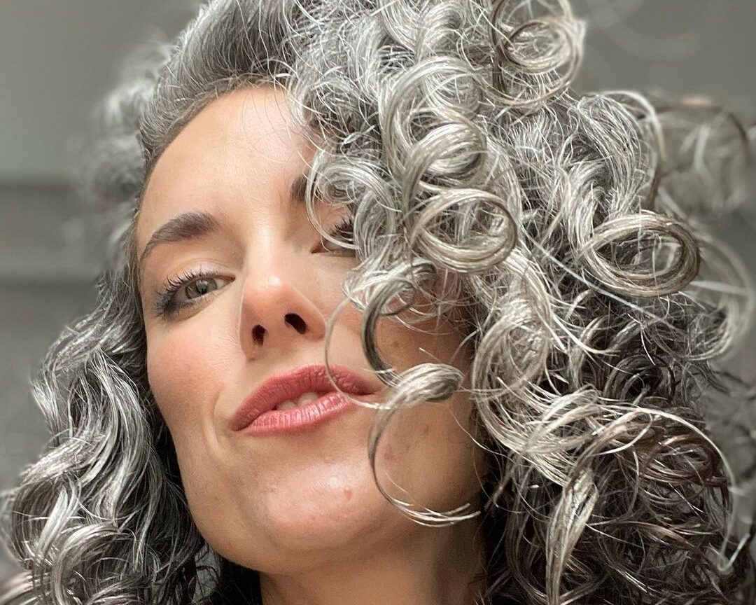 Μπορεί τελικά να έχει ανακαλυφθεί τρόπος που σταματά το γκριζάρισμα των μαλλιών