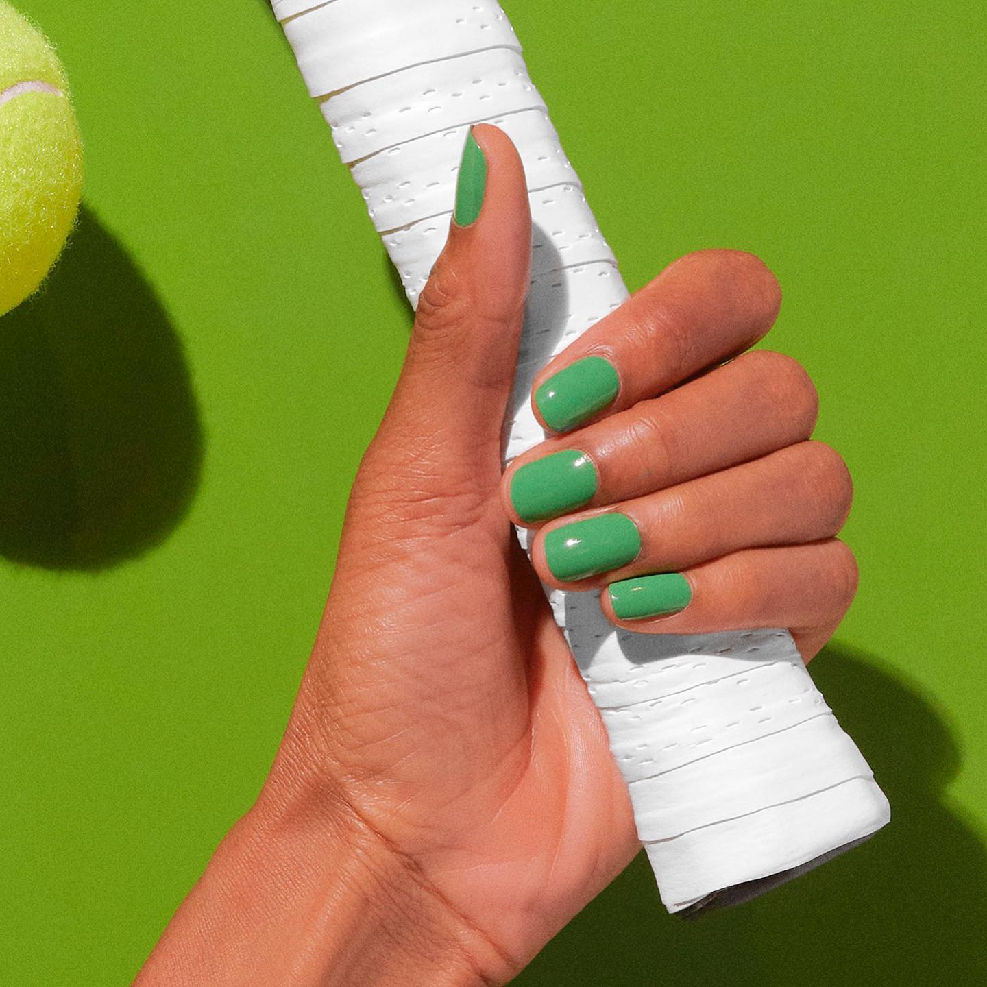 Τα 8 πιο hot χρώματα που θα δώσουν summer mood στα νύχια σου