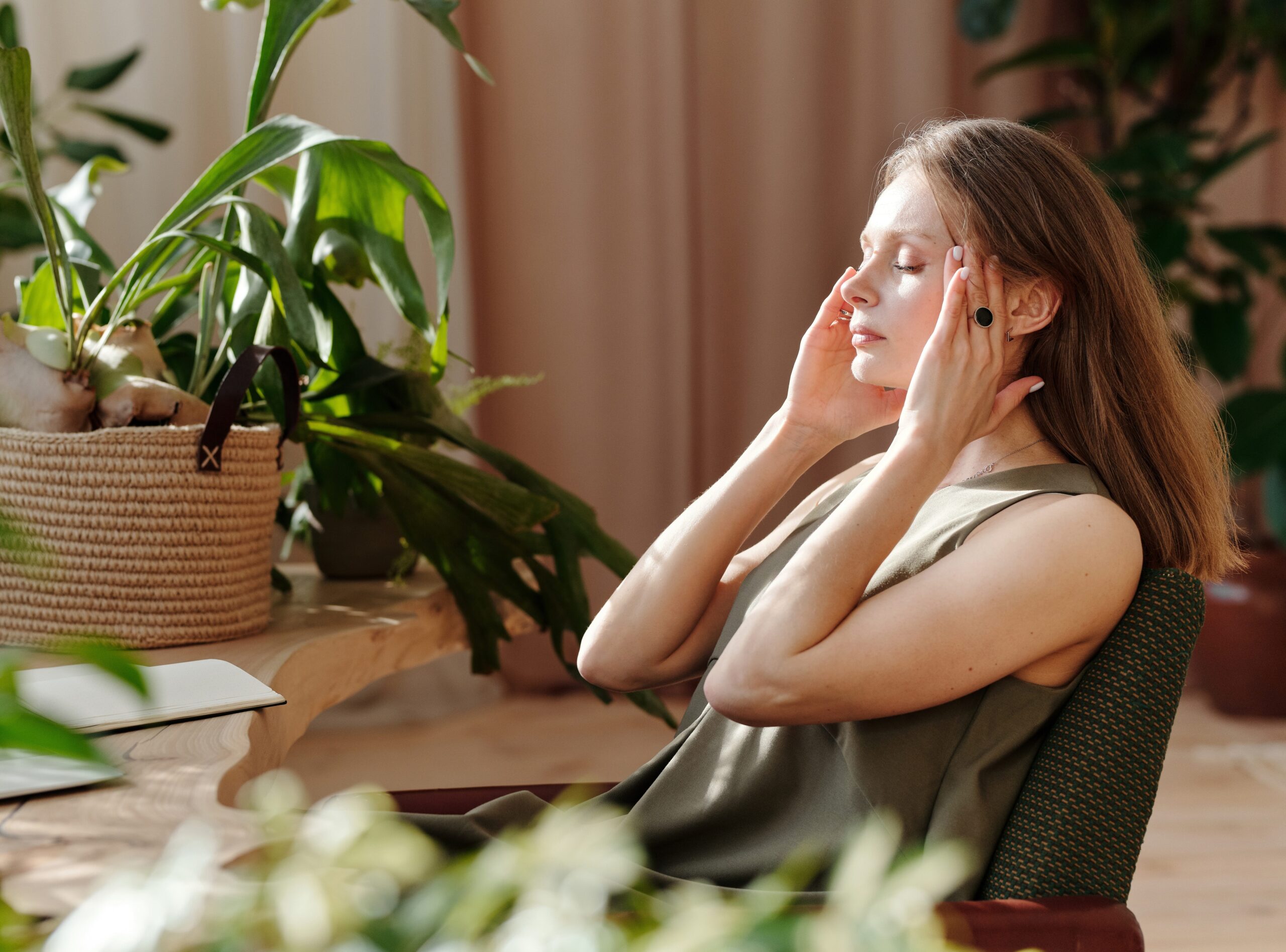 Υπάρχουν τρόποι να απαλλαγείς από τον πονοκέφαλο και δεν είναι τα παυσίπονα