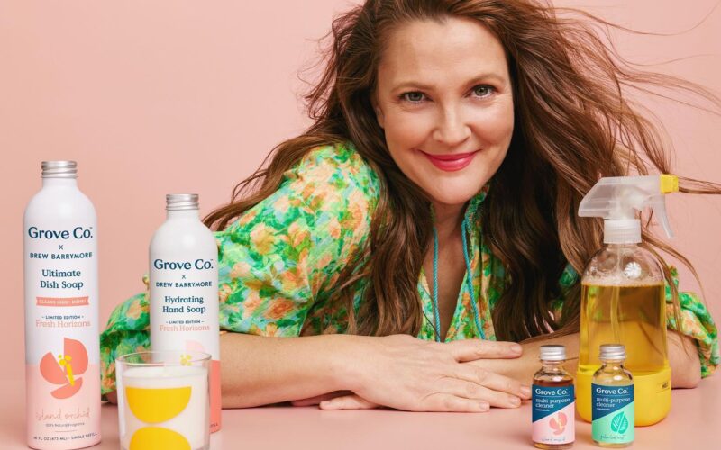 Η Drew Barrymore μοιράζεται τις καλύτερες συμβουλές της για έναν Ιούλιο χωρίς πλαστικά