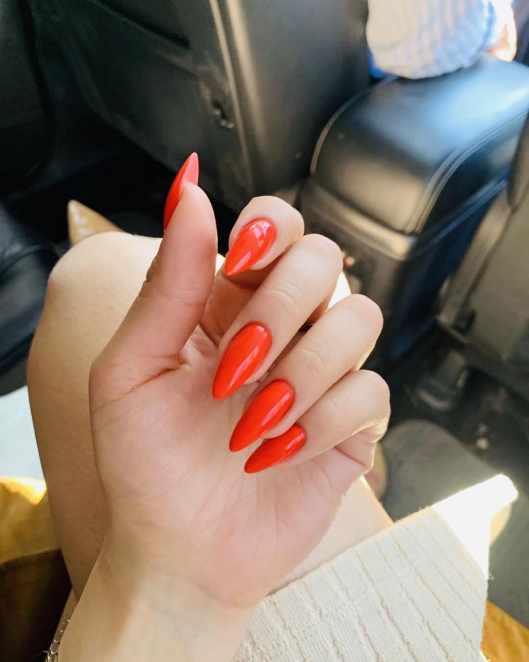 Aperol Orange Nails:Η καλοκαιρινή τάση μανικιούρ ταιριάζει απόλυτα με το αγαπημένο σου aperitivo