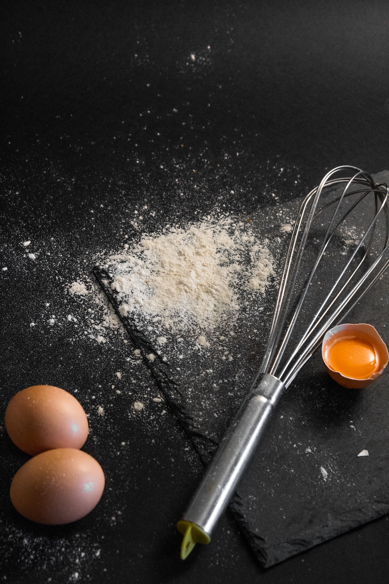 Να το πετάξεις ή να το φας: Τι να κάνεις εάν το αυγό σου έχει ραγίσει