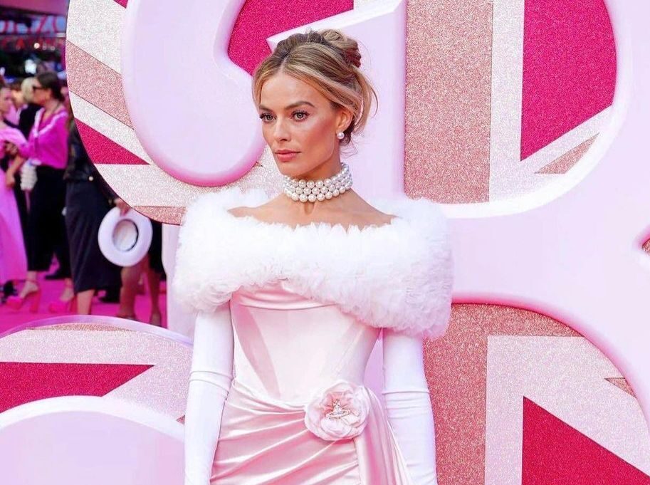 Τα προϊόντα που χρησιμοποίησε η Margot Robbie για να πετύχει το εκθαμβωτικό ξανθό αποτέλεσμα