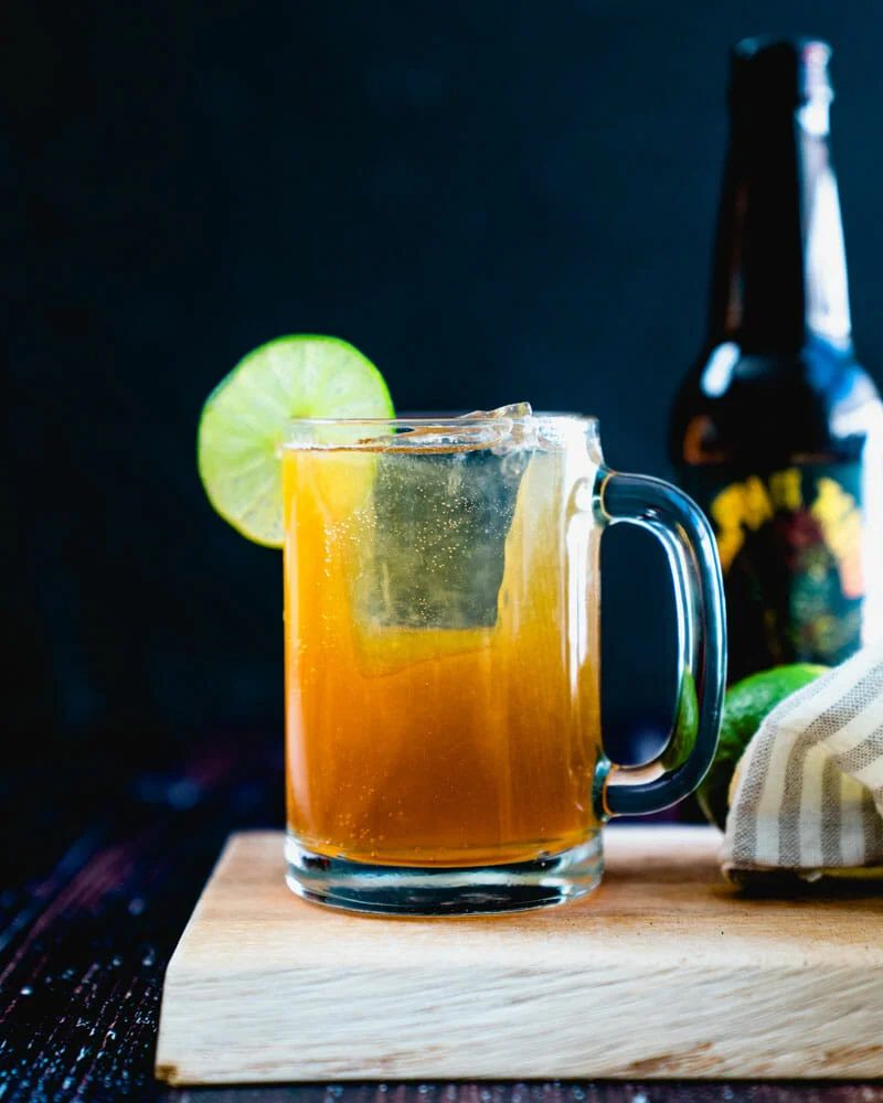 Beerita vs Chelada: Φτιάξε με μπύρα 2 δροσερά cocktail
