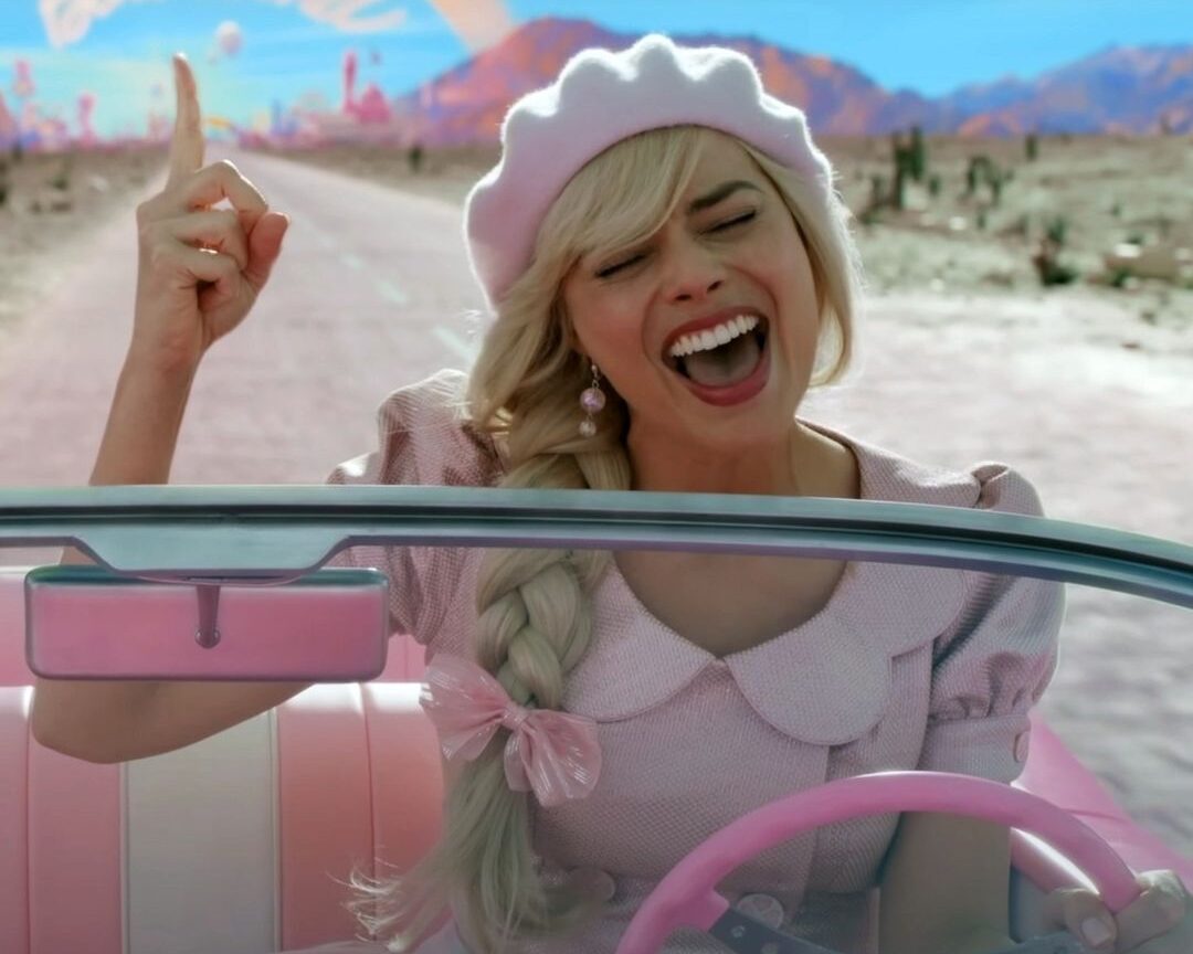 Η ταινία Barbie σπάει τα ταμεία με εισπράξεις άνω του 1 δισεκατομμυρίου δολαρίων