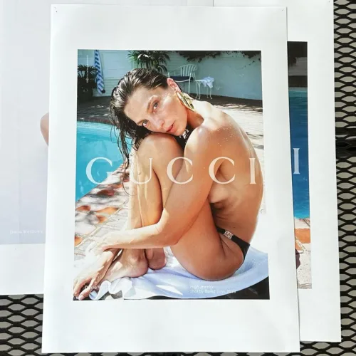 Ο Sabato De Sarno, ο νέος σχεδιαστής της Gucci, μας προϊδεάζει με το όραμα του στη νέα καμπάνια