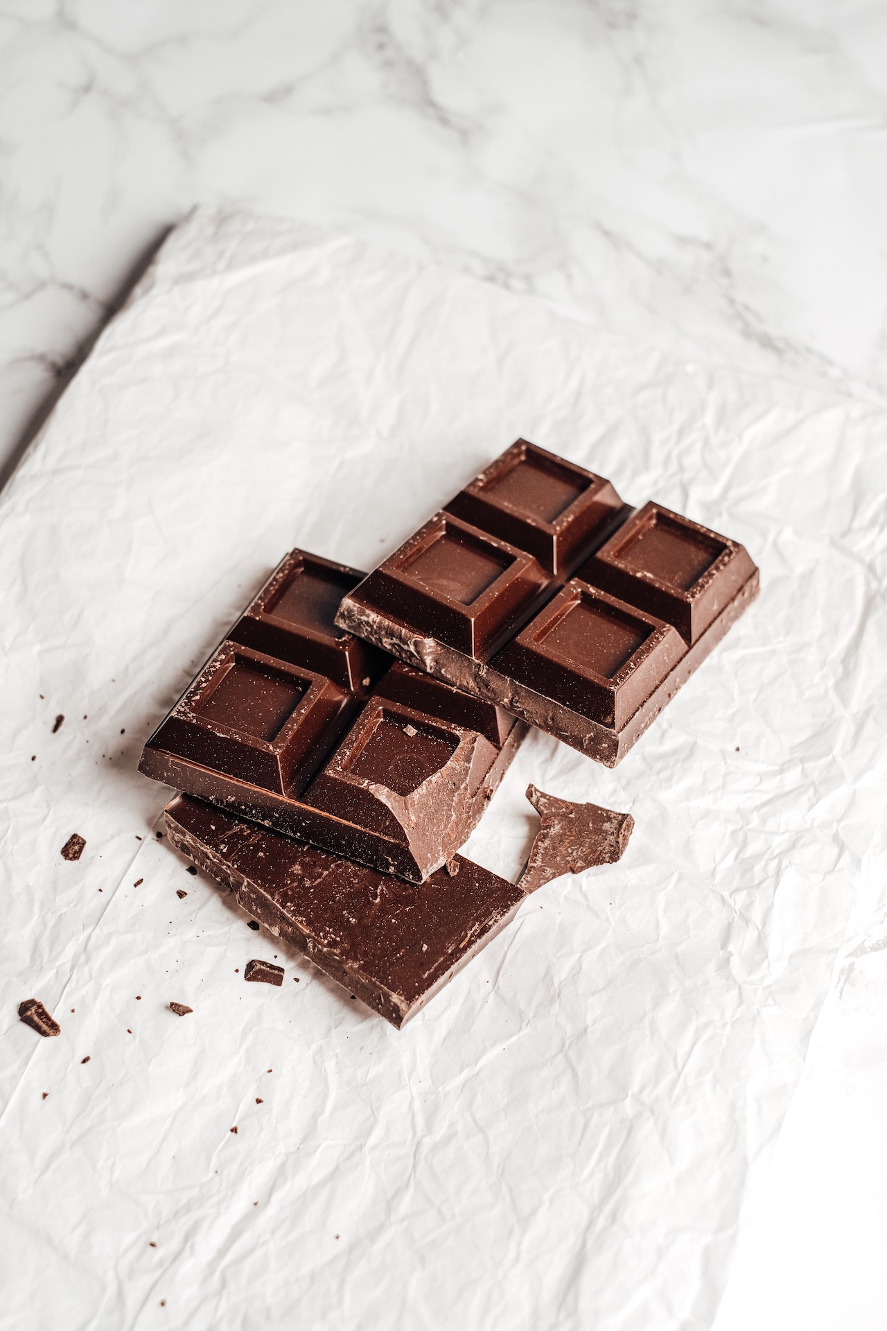 Τι συμβαίνει στο σώμα σου όταν τρως καθημερινά μαύρη σοκολάτα 