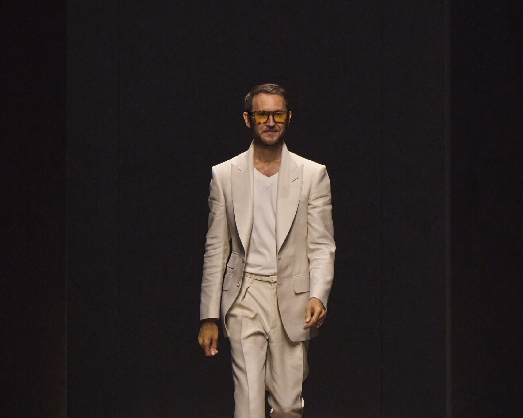 Στον Tom Ford βρίσκονται προς αναζήτηση νέου creative director μετά την αποχώρηση του Peter Hawking