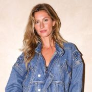 Η Gisele Bündchen φοράει την «no pants» τάση του φθινοπώρου