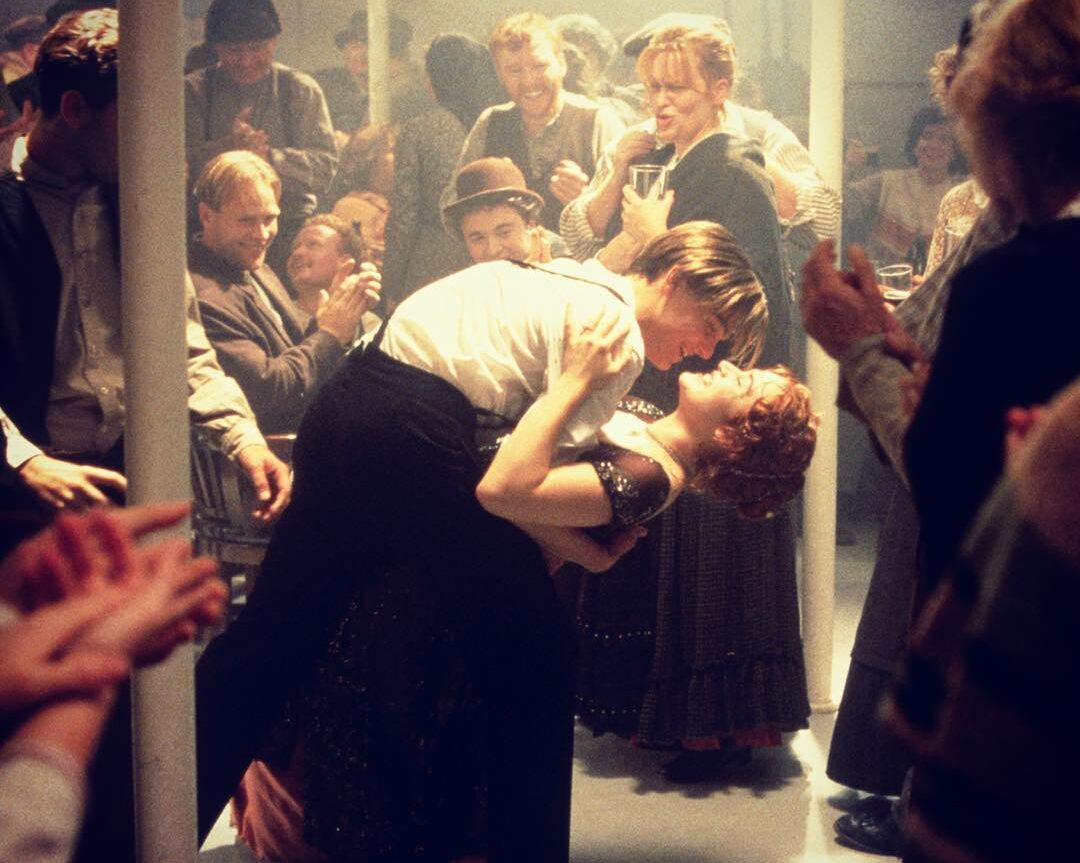 Τα ωραιότερα «πρώτα φιλιά» στην ιστορία του κινηματογράφου που θέλουμε να θυμόμαστε