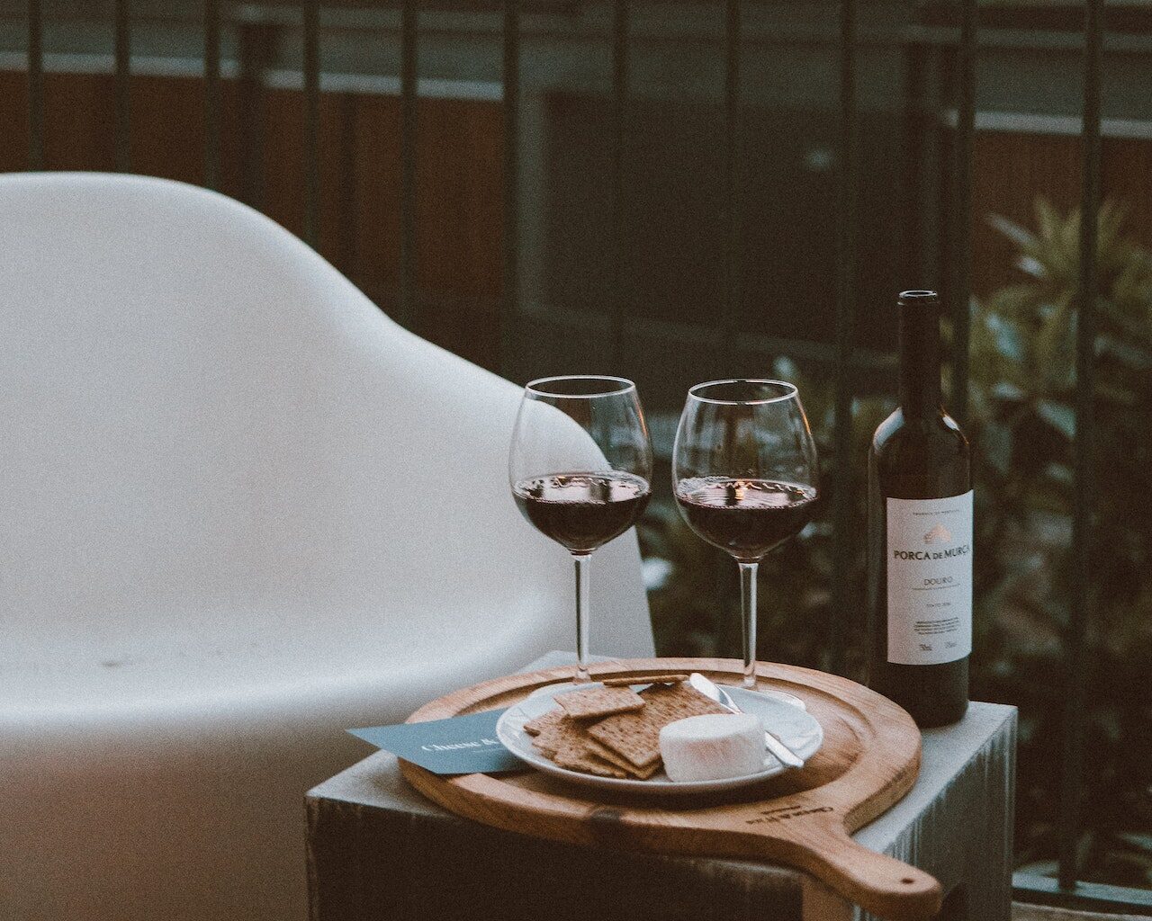 Έχεις ακούσει για το Girl Dinner TikTok trend; Τι είναι και γιατί οι ειδικοί το θεωρούν επικίνδυνο