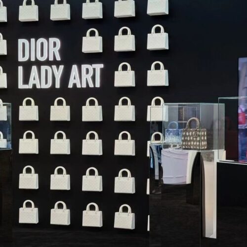 Dior Lady Art: Κορυφαίοι καλλιτέχνες δημιουργούν την 8η έκδοση