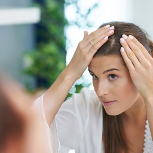 Το αντιγηραντικό συστατικό που μπορεί να καταπολεμήσει την αραίωση των μαλλιών