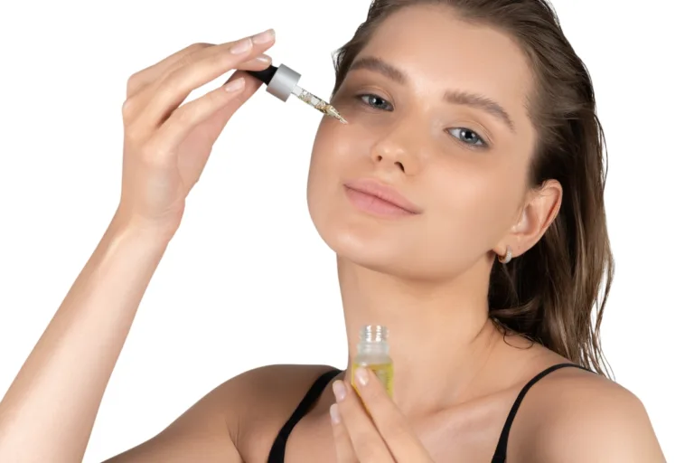 Bakuchiol: Τα serum που θα σου χαρίζουν αψεγάδιαστη επιδερμίδα