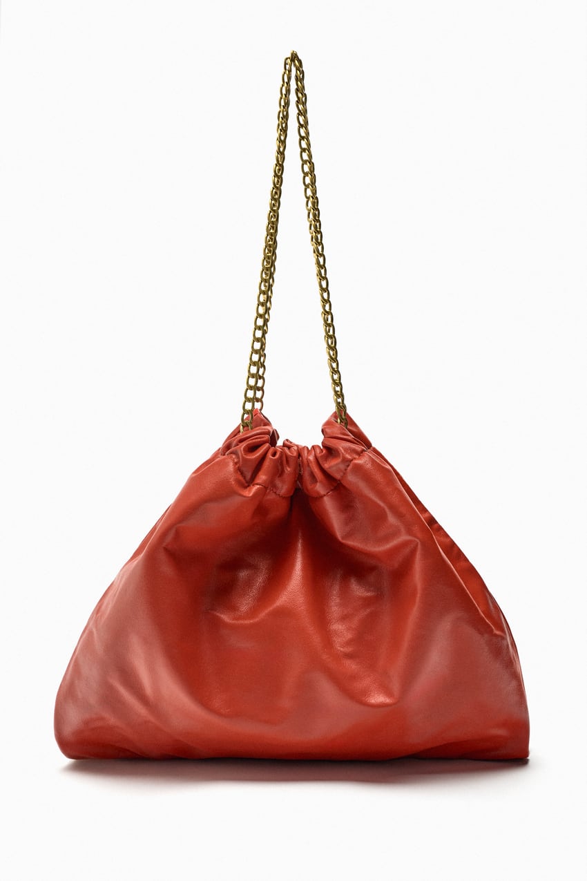 Προσιτές εναλλακτικές λύσεις για την τσάντα Loewe Squeeze