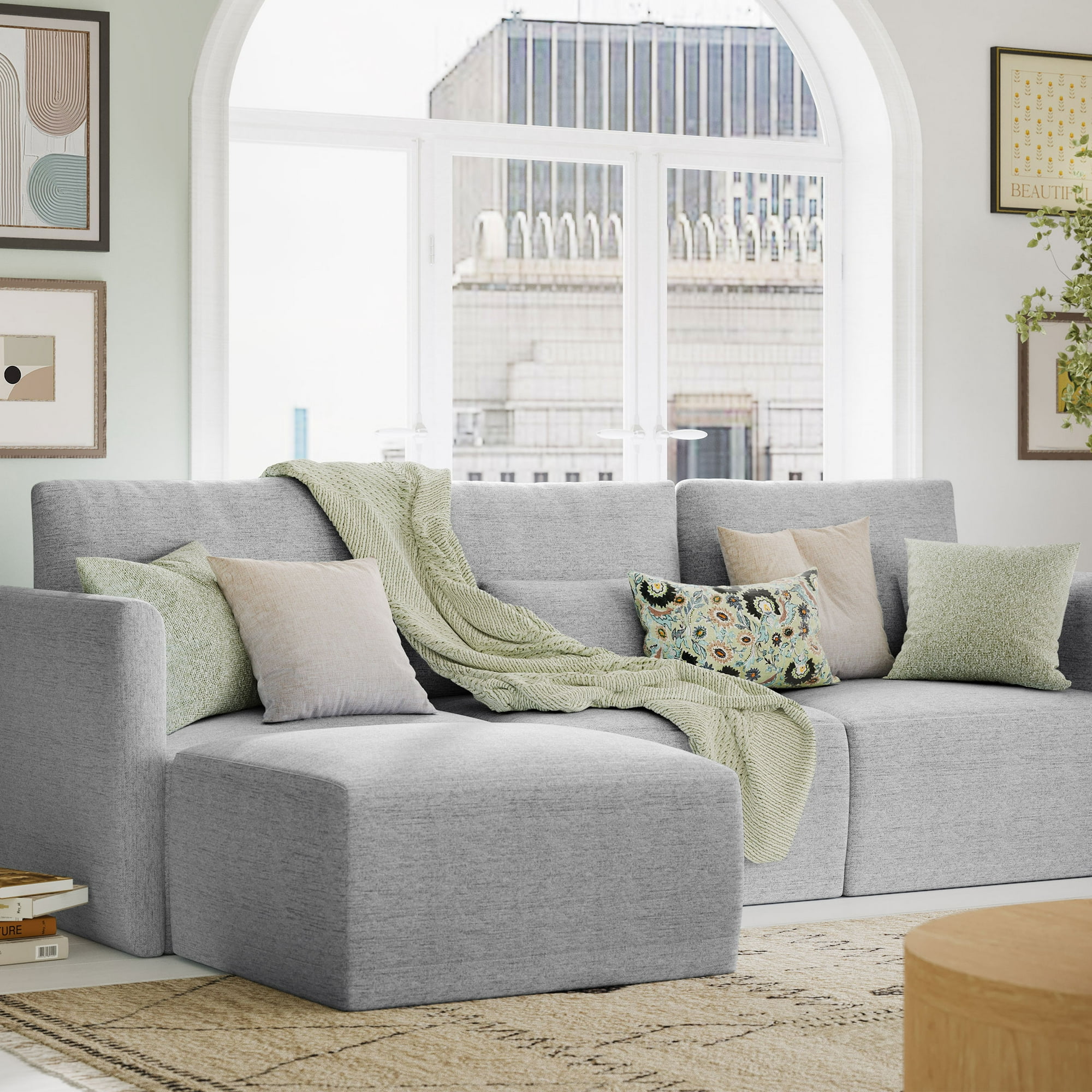 Ο αγαπημένος καναπές της Drew Barrymore έχει το τέλειο ουδέτερο χρώμα (+είναι best-seller επίσης)