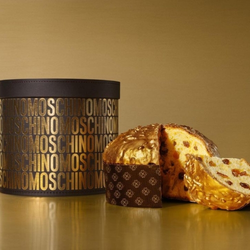 Ο Moschino και το ζαχαροπλαστείο Martesana λανσάρουν το «Il panettone d'oro» για τα Χριστούγεννα