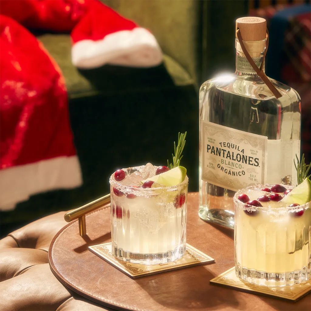 Daiquiri με μέλι ή Mrs. Claus Margarita; Σέρβιρε στους καλεσμένους σου εορταστικά Xmas cocktail